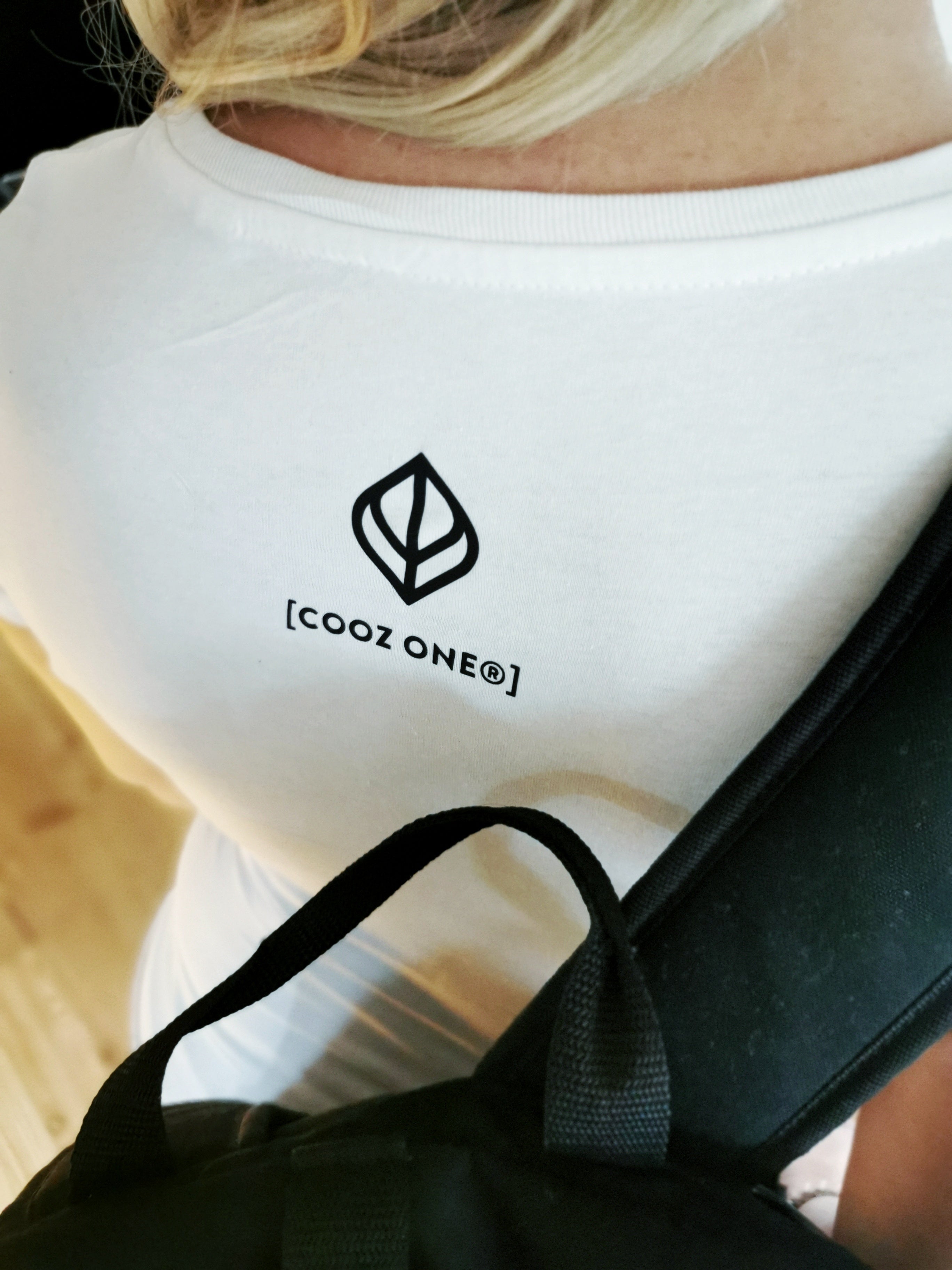 Women's Statement Shirt "Everything is a phase"