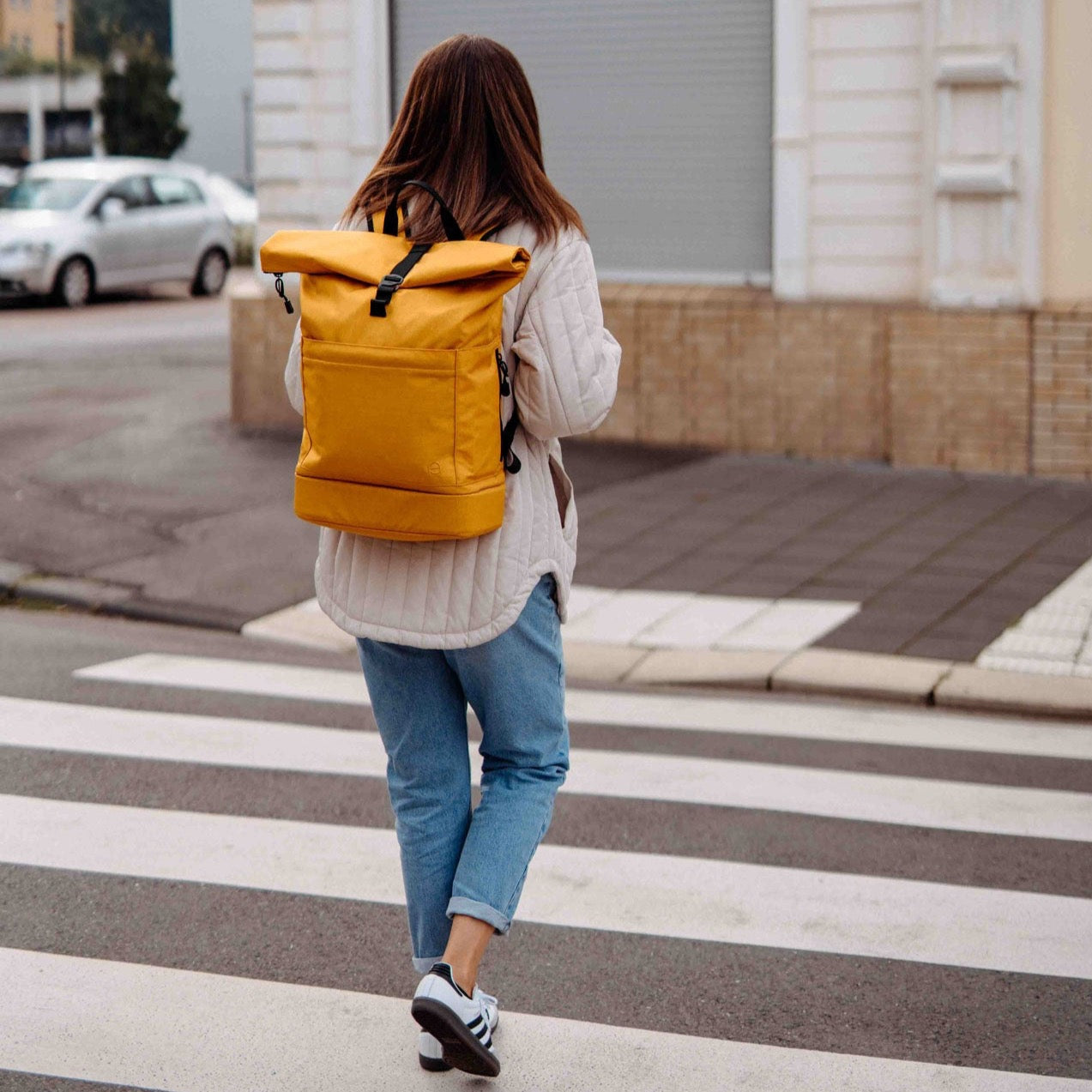Familienrucksack Hugo in senfgelb von Anna und Oskar. Robust, nachhaltig, fair produziert und unisex.