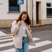 Familienrucksack Hugo in senfgelb von Anna und Oskar. Nachhaltig, unisex und fair produziert. 
