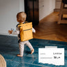 Kinderrucksack Kalle Mini in Senfgelb ab 10 Monate. Unisex, fair produziert von Anna und Oskar.